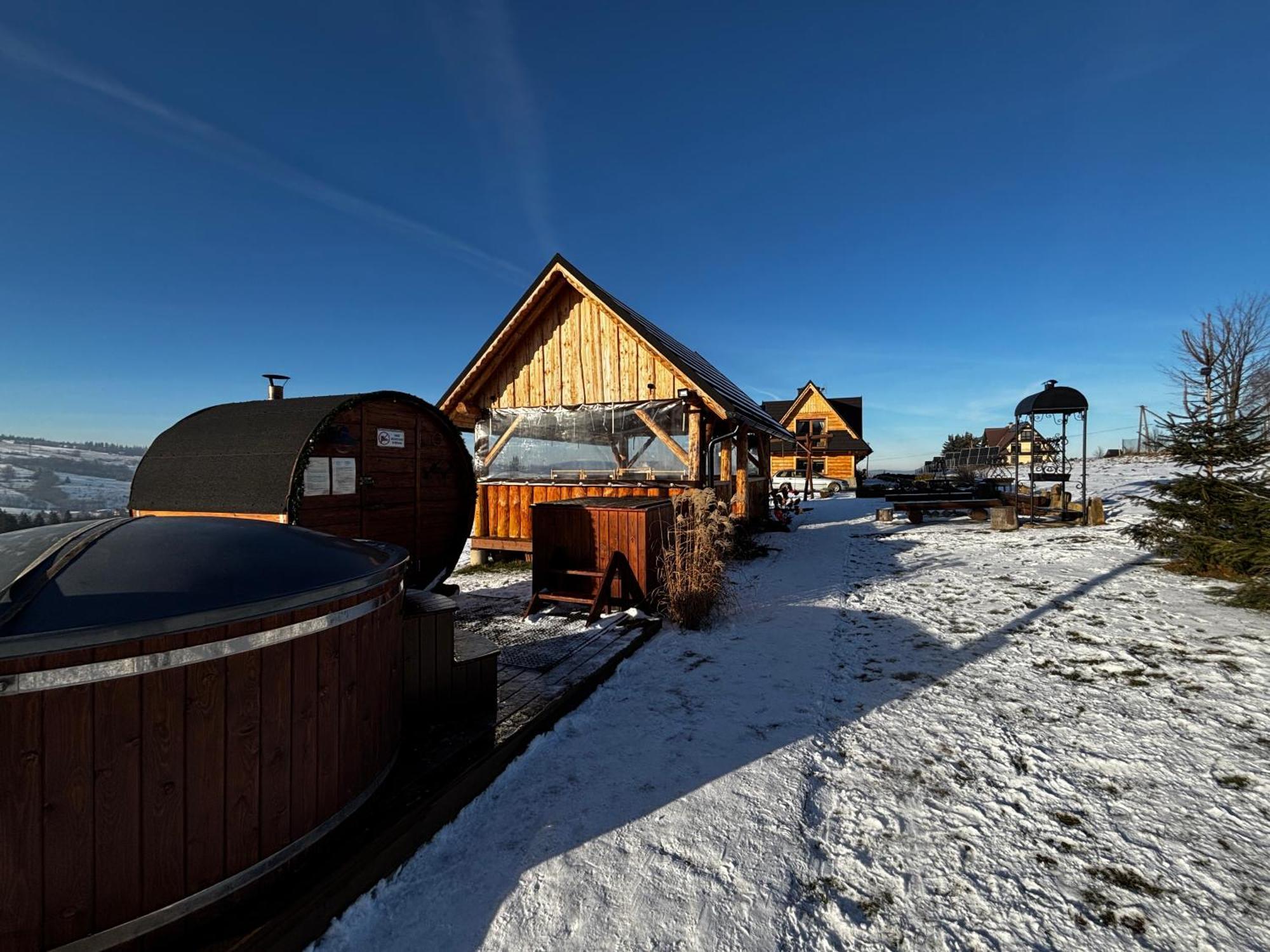 Witowianskie Domki Z Kominkiem, Jacuzzi I Sauna Dzianisz Ngoại thất bức ảnh