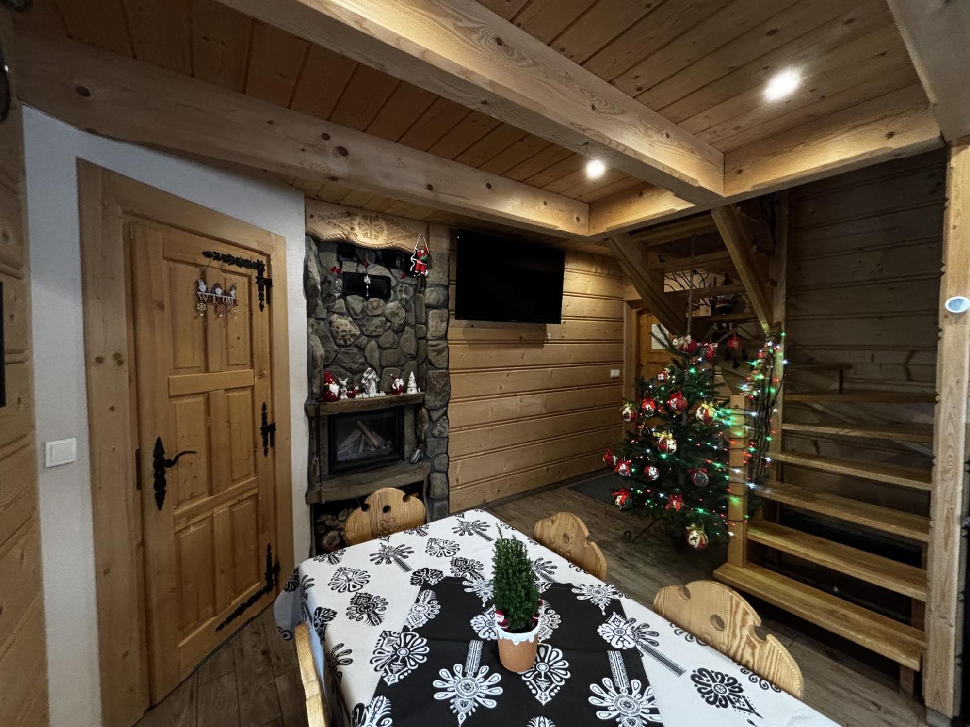 Witowianskie Domki Z Kominkiem, Jacuzzi I Sauna Dzianisz Ngoại thất bức ảnh